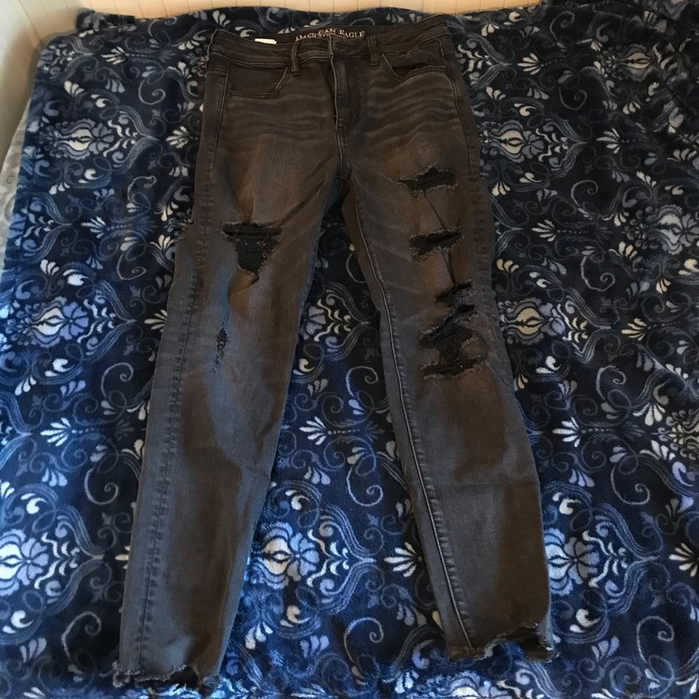 AE Super Stretch Distressed Jeans Size 10